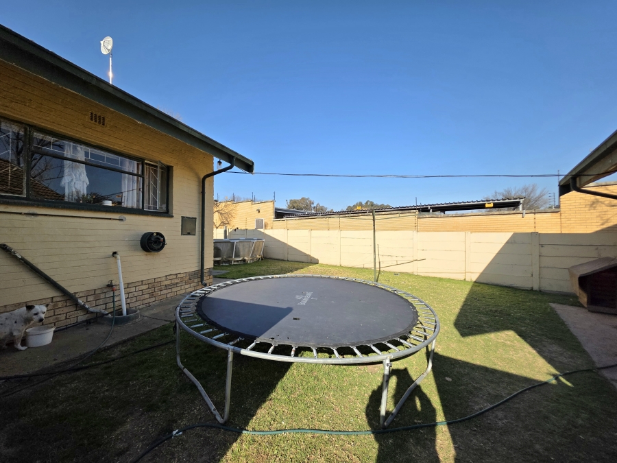 3 Bedroom Property for Sale in Lakeview Free State